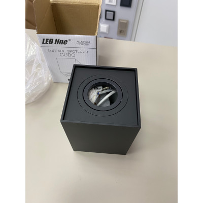 Ledline Oprawa natynkowa punktowa kwadrat Cubo, kolor black matt