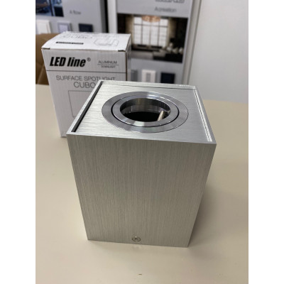 Ledline Oprawa natynkowa punktowa kwadrat Cubo, kolor brushed silver