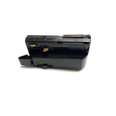Orlicki Design Adapter uniwersalny z wyłącznikiem do szyny 1-fazowej czarny