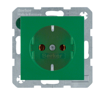 Berker S.1/B.3/B.7 Gniazdo SCHUKO, zielony