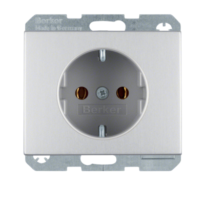 Berker K.5 Gniazdo SCHUKO kompletne aluminium