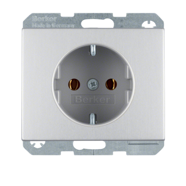 Berker K.5 Gniazdo SCHUKO kompletne aluminium