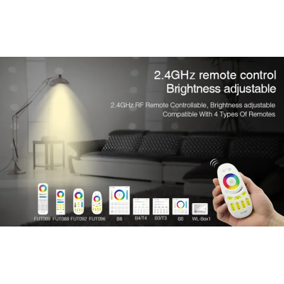 Lampa LED E14 5W RGB+CCT 230V FUT013