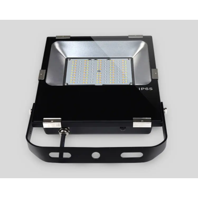 Naświetlacz LED RGB+CCT 50W 230VAC FUTT02