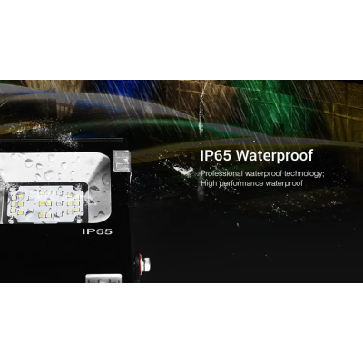 Naświetlacz LED RGB+CCT 10W 24VDC FUTT06