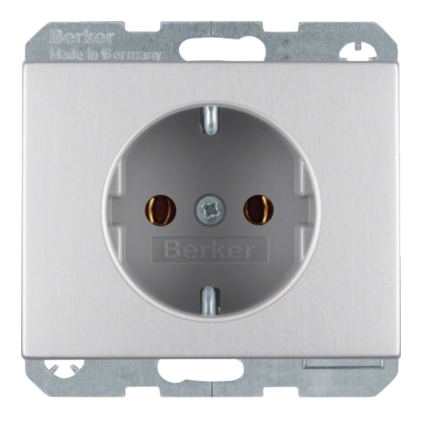 K.5 Gniazdo SCHUKO alu